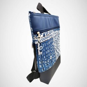 Mochila Urbana Azul con detalle Étnico